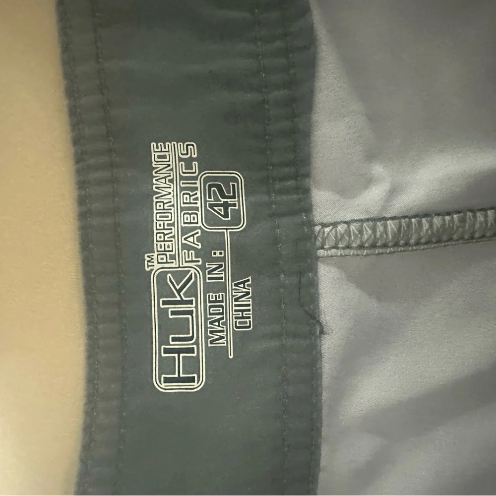 Huk Gray and Blue Board Shorts Quick-Dry Swimwear size 42